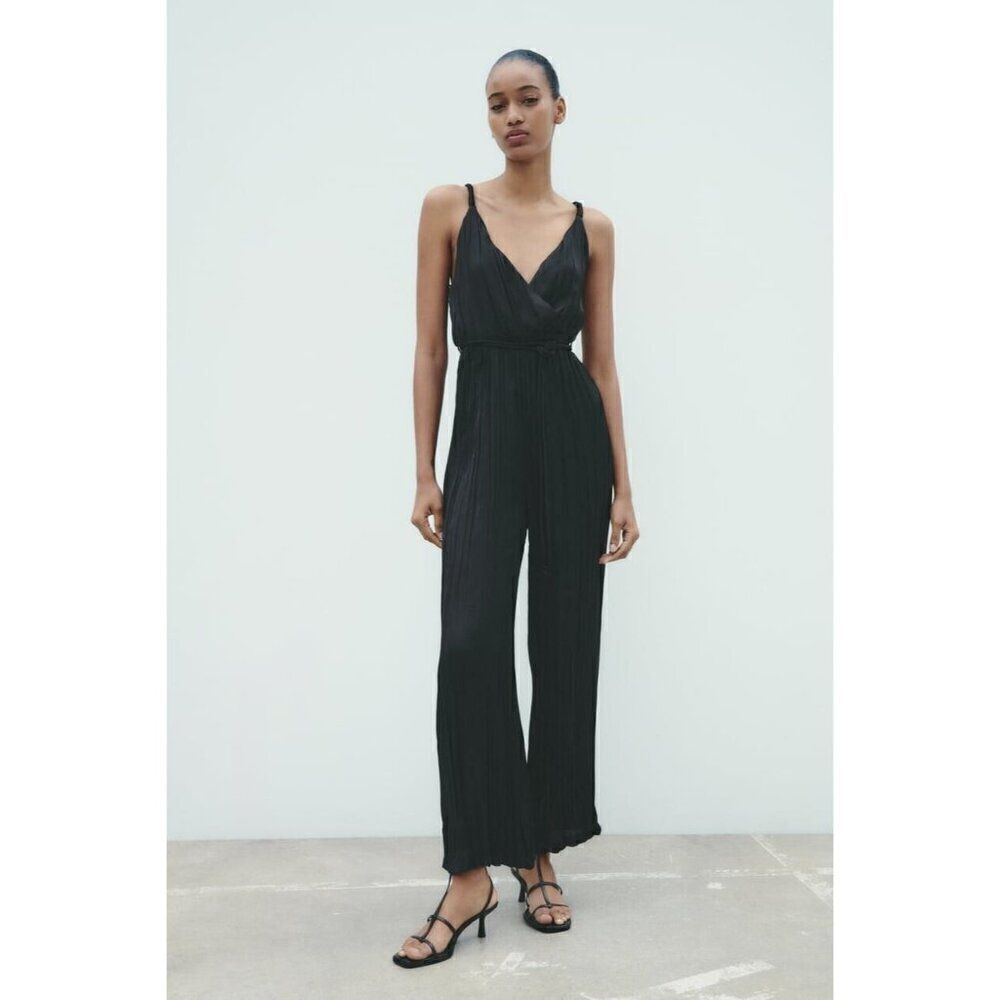 Zara Womens Jumpsuit Wrinkled Satin effect XS Black Pleated V Neck 9878/159 NWD